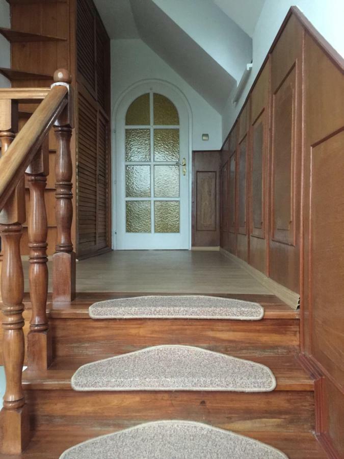 Rozsavoelgy Apartman Балатонлелле Экстерьер фото